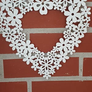 1 wooden decoration hanging decoration spring decoration window decoration door decoration wall hanger shabby chic decoration living room decoration gift idea pattern with flowers and hearts