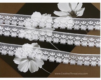 1 Yard 29" + 1 Yard - Vintage Spanish Cotton Lace Edging - 5/8" Wide - Soft White - BR-302