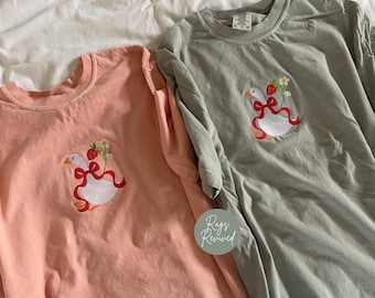 Camiseta bordada de ganso de fresa, colores cómodos, camiseta de primavera