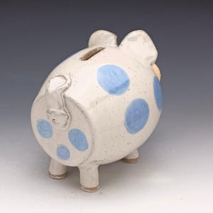 Sparschwein aus Keramik - weiß mit blauen Tupfen - auf Bestellung Bild 8