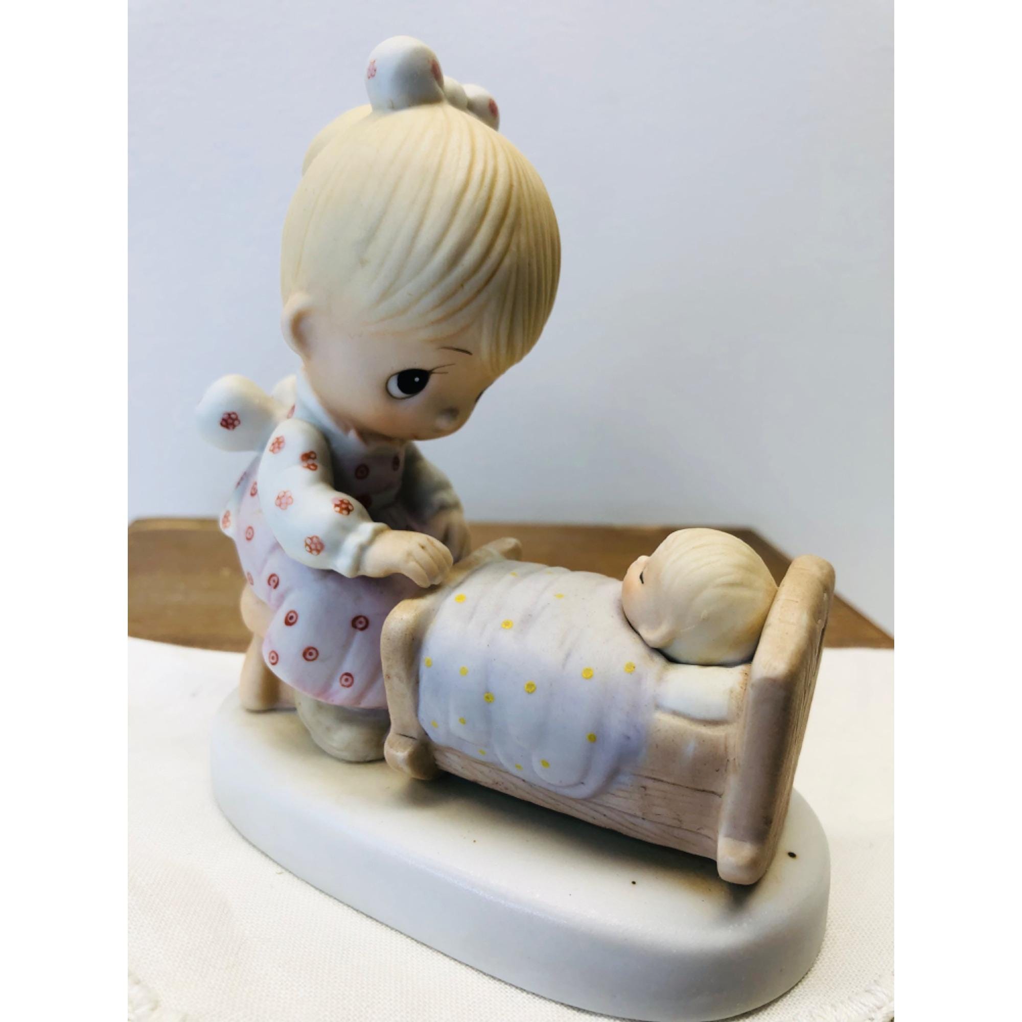 Precious Moments 1979 Jonathan & David Figurine 
