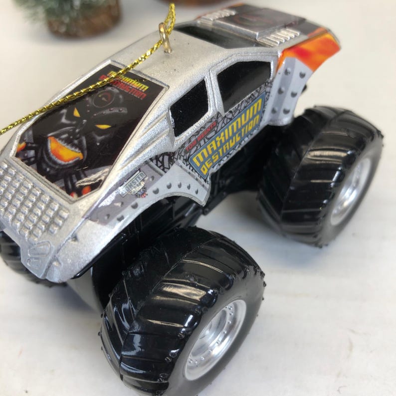 Max-D Monster Truck Ornament Silver/Black Collectible Decoration bild 7
