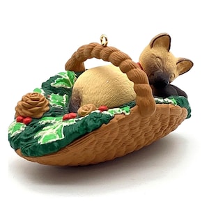 Sleeping Siamese Cat In Basket Ornaments Hallmark Keepsake Ornament 1996 Collectible