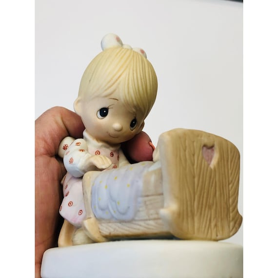 Precious Moments 1979 Jonathan & David Figurine 