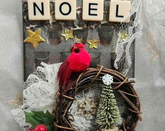 NOEL クリスマス壁掛け – 素朴なヴィンテージ風チーズおろし器のホリデーデコレーション