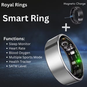 以下が含まれることがあります： 内部回路と緑色のライトを備えたシルバーのスマートリングと、磁気充電器。テキストには「Royal Rings Smart Ring」と書かれており、睡眠モニター、心拍数、血中酸素濃度、マルチスポーツモード、ヘルス トラッカー、5ATM レベルなどの機能がリストされています。