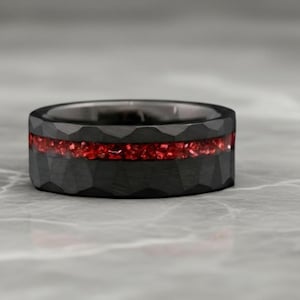 Hammered Black Tungsten Ring: Red Crystal Inlay, Comfort Fit