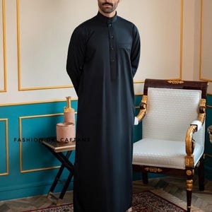 Men&#39;s Black Organic Cotton Thobe: Hajj Umrah Thawb Kaftan