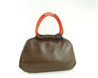 1960s Brown Handbag Lucite Handles / Orange Lucite Simulated Leather Medium Brown Burnt Orange Twisted Purse with feet
