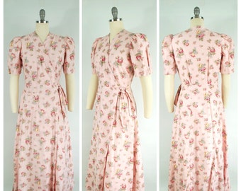 Late 1930s Early 1940s Floral Hostess Coat / Medium / Floral Print Cotton Wrap Dress 40s Dressing Gown