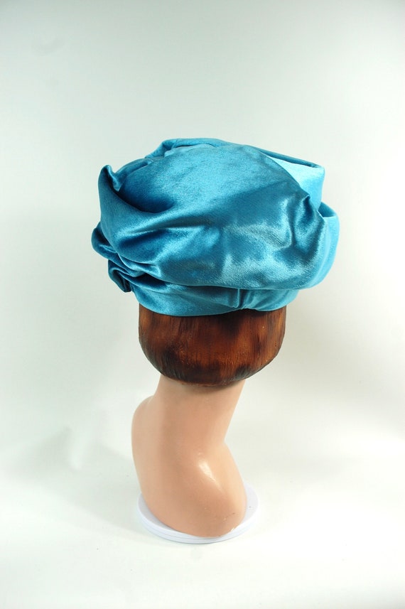 1960s Turquoise Velvet Turban Hat / Turquoise Blu… - image 5