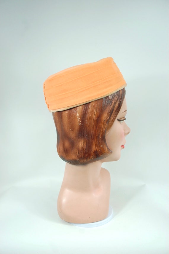 Marvelous 1960s Peach Orange Pillbox Hat / Small … - image 6