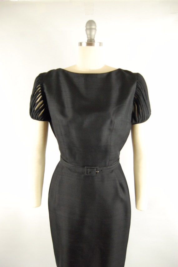 1950s Black Silk Wiggle Dress / 27 - 28 Waist / U… - image 2
