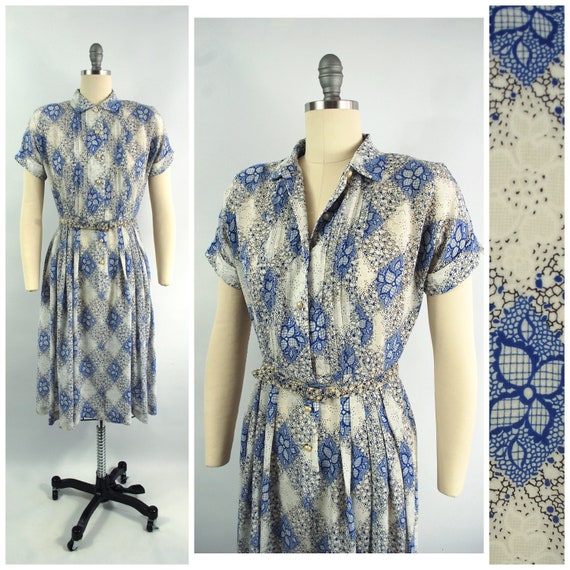 1940s Blue White Floral Dress / 29 Waist 40 Bust … - image 1