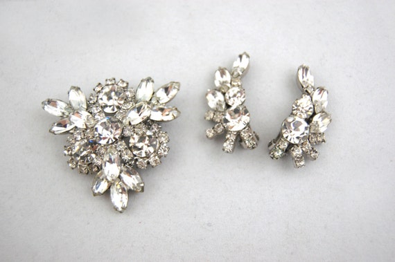 Vintage Very Large Rhinestone Brooch and Earrings