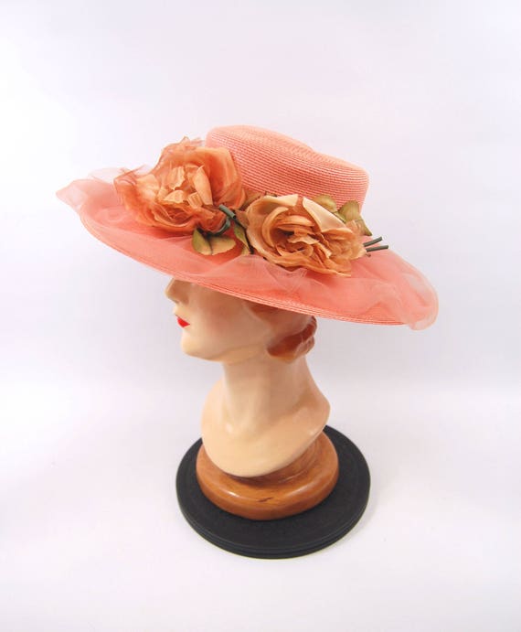 Wide Brimmed Pink Straw Hat - 70s Floral Peach Pin