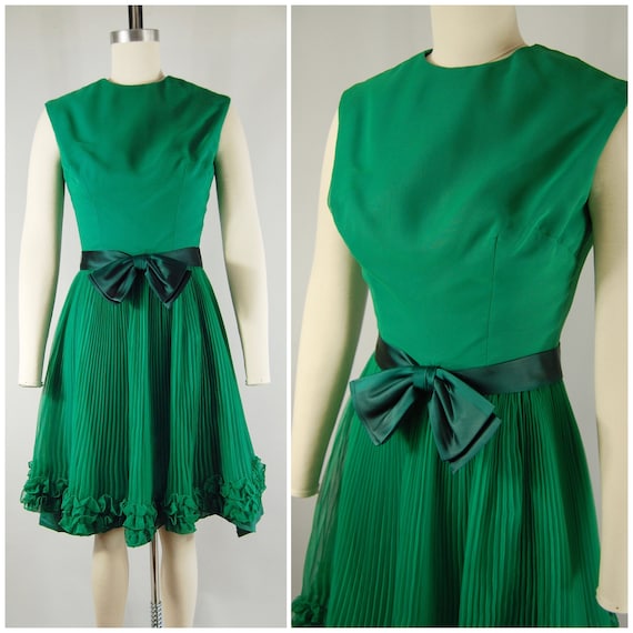 60s 70s Kelly Green Chiffon short Formal Party Dress / XXS 23 Waist / Flirty Full Pleated Skirt with Big Bow Sash