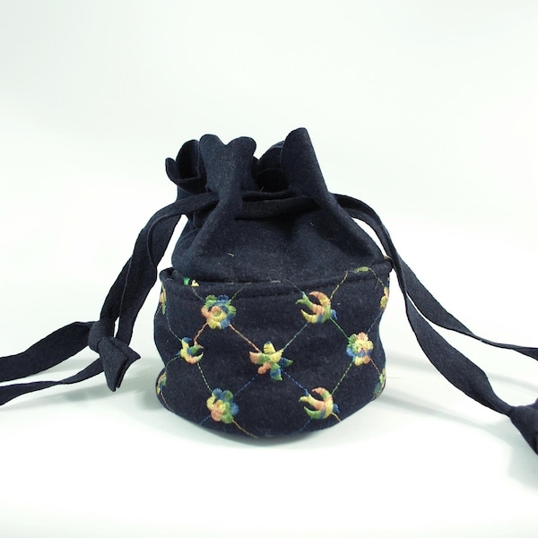 1940s Navy Blue Drawstring Purse / Wool Felt Colorful Embroidery Flowers Swallows Birds Sparrows Handbag 40s Satchel Bag