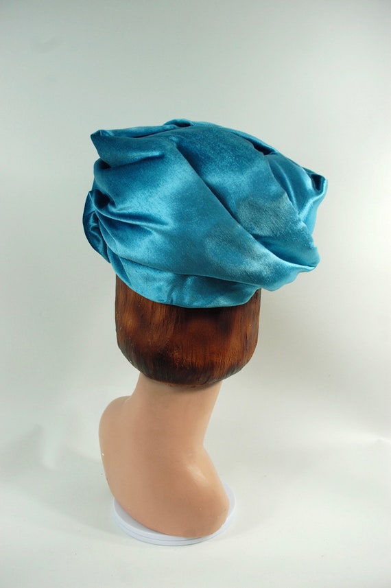 1960s Turquoise Velvet Turban Hat / Turquoise Blu… - image 3