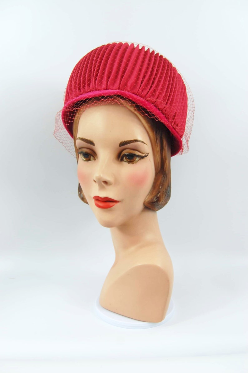 Pink Pleated 60s Dome Pillbox Hat Jewel Tone Fuchisia High Crown Small Brimmed Mid 60s Pink Hat