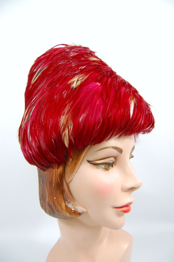 1960s Feathered Beehive Hat - Cranberry Red Feath… - image 7