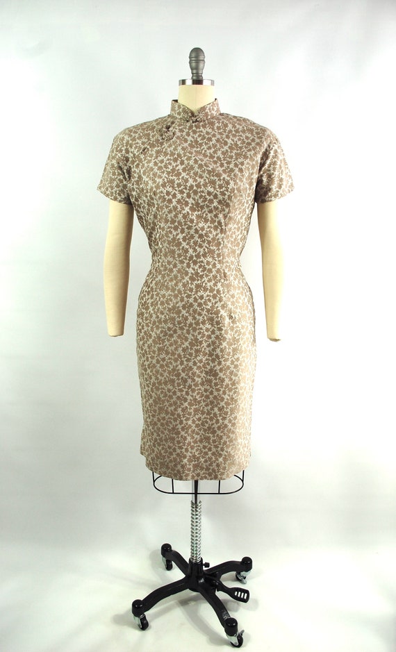 31 waist 1950s Cheongsam Dress / 40 Bust / Early … - image 3