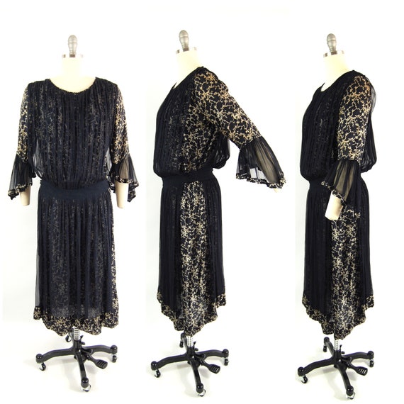 Mid 20s Navy Day Dress / 38 Bust / Art Deco Dressy