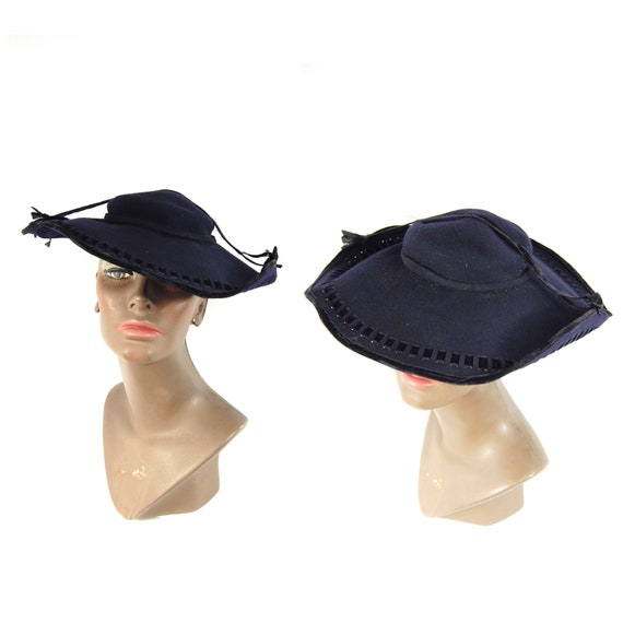 1930s 40s Navy Felt Wide Brimmed Hat / Tilt Platt… - image 1