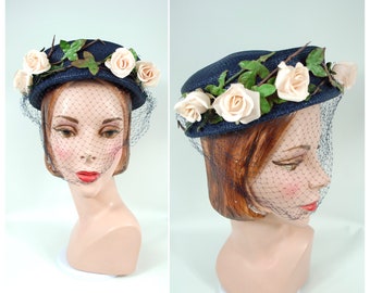 1940s 1950s Blue straw Floral Hat / Veiled Pale Pink Roses Small Brimmed Tea Party Sunday Church