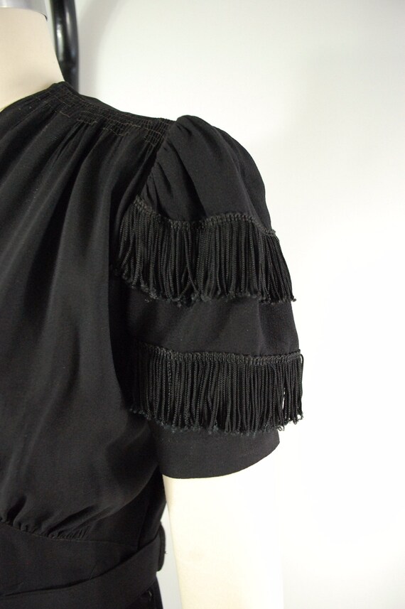 Early 1940s Fringe Dress WWII era Black Rayon 194… - image 9