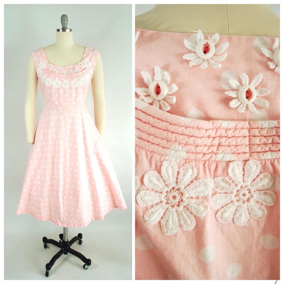 1950s Pink Polka Dotted Sun Dress / 30 Waist / Pa… - image 1