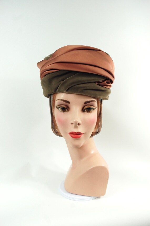 1960s Brown Velvet and Satin Turban Style Hat - M… - image 5