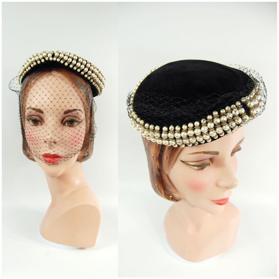 1950s Black Velvet and Pearl Pillbox Hat / Carson