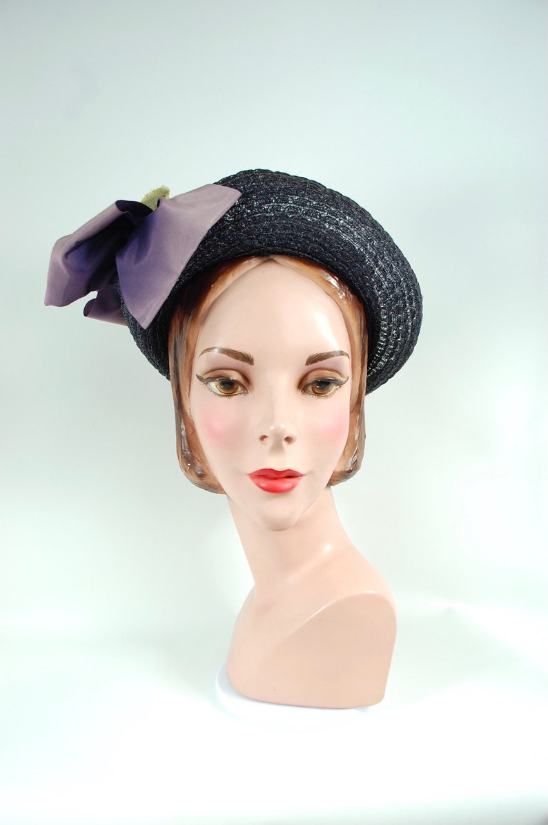 Late 1940s Straw Floral Hat / Face Framing Wide Brimmed 40s Straw Bonnet Summer Blue Indigo Purple Lavender Flowers image 3