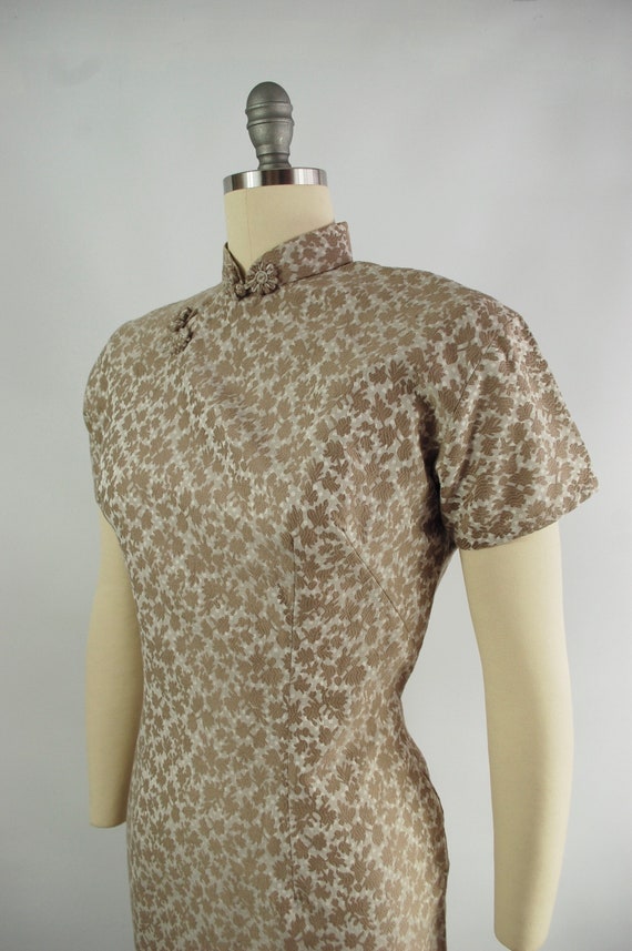 31 waist 1950s Cheongsam Dress / 40 Bust / Early … - image 10