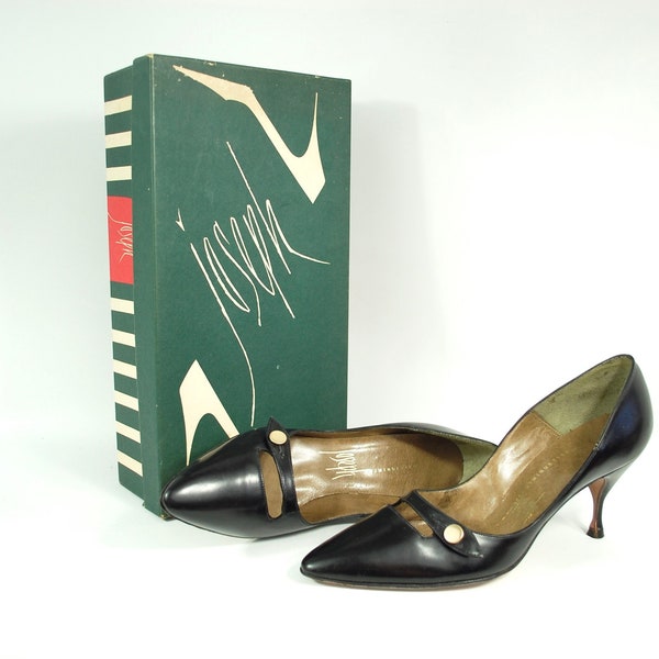 Late 1950s Black Leather Pumps by Joseph Dimunettes / Pointed Toe Stiletto heels Low Vamp Black Kid Leather Deadstock Unworn NOS
