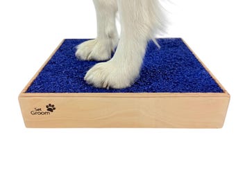 Hondenplatform met tartan (hoogte 5 cm)