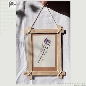 Stampa di fiori veri, opera d'arte incorniciata fatta a mano, decorazione da parete minimalista primaverile, pastello a olio viola, materiali riciclati, regalo perfetto