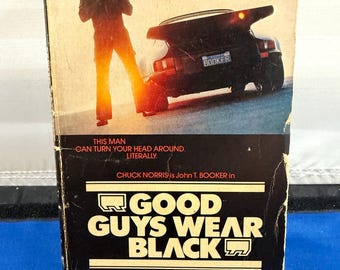 Good Guys Wear Bkack novelization of Chuck Norris film 1978 first printing - photo illustrated