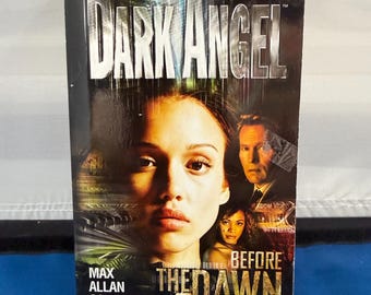 Dark Angel - Before the Dawn - prequel to the series by Max Allan Collins 2002 paperback 1st edition Jessica Alba cover