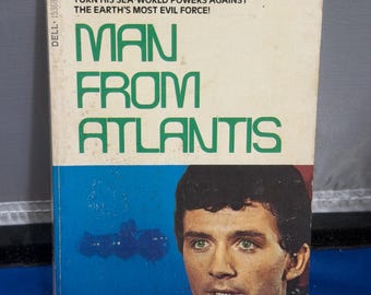 Man from Atlantis #1 by Richard Woodley - 1977 paperback first printing - featuring Patrick Duffy