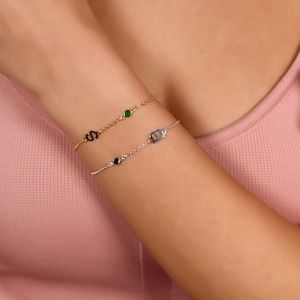 Personalisierter winziger Buchstabe Geburtsstein Armband, Buchstabe Armband mit Geburtsstein aus 585er Gold, Geburtstagsgeschenk und Geburtsstein Armband für Frauen