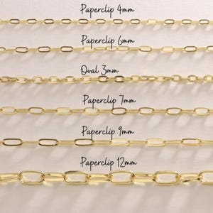 Puede incluir: Primer plano de varios estilos de cadenas doradas. La imagen muestra varios dise&ntilde;os de cadenas de clip y ovaladas, con tama&ntilde;os que van de 3 mm a 12 mm. Las etiquetas de texto identifican cada tipo y tama&ntilde;o de cadena en mil&iacute;metros.