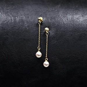 Dainty Pearl Drop Earrings, Natural Freshwater Pearl Earrings, Daily Earrings, Dangling Pearl Earrings, Bridesmaid Gift, Mother&#39;s day Gift
