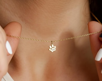 Pootafdrukketting, aangepaste bedelketting, unieke huisdieraandenken, huisdierherdenkingsketting, gegraveerde naamketting voor ketting met meerdere koosnaampjes