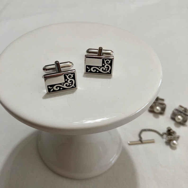 Cuff Links and Tie Tack Lot Lot of 3 Sets of Cuff Links Vintage Cuff Links