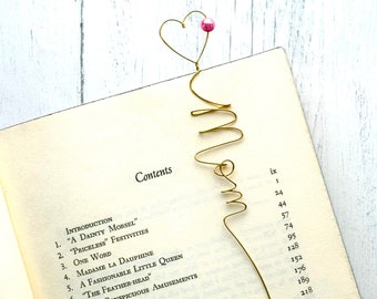 Personalized Gold Mom bookmark, Custom made bookmark for Mom, Mothers Day Gift, Gift For Her, Bookworm Gift,  Gift for Grandma