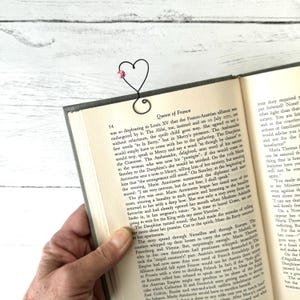 Personalisierte Wire Name Lesezeichen für Buchliebhaber Bild 6