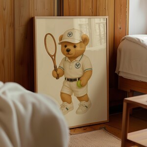 Poster vintage con orsetto tennista, stampa da parete con sport retrò, stampa di un simpatico orsetto di peluche, illustrazione di animali, poster fisico da parete per la cameretta dei bambini