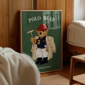 Poster del gioco del polo con l'orso, stampa del gioco del polo su rivista di moda, poster di lusso del gioco del polo, poster da parete con l'orso del polo